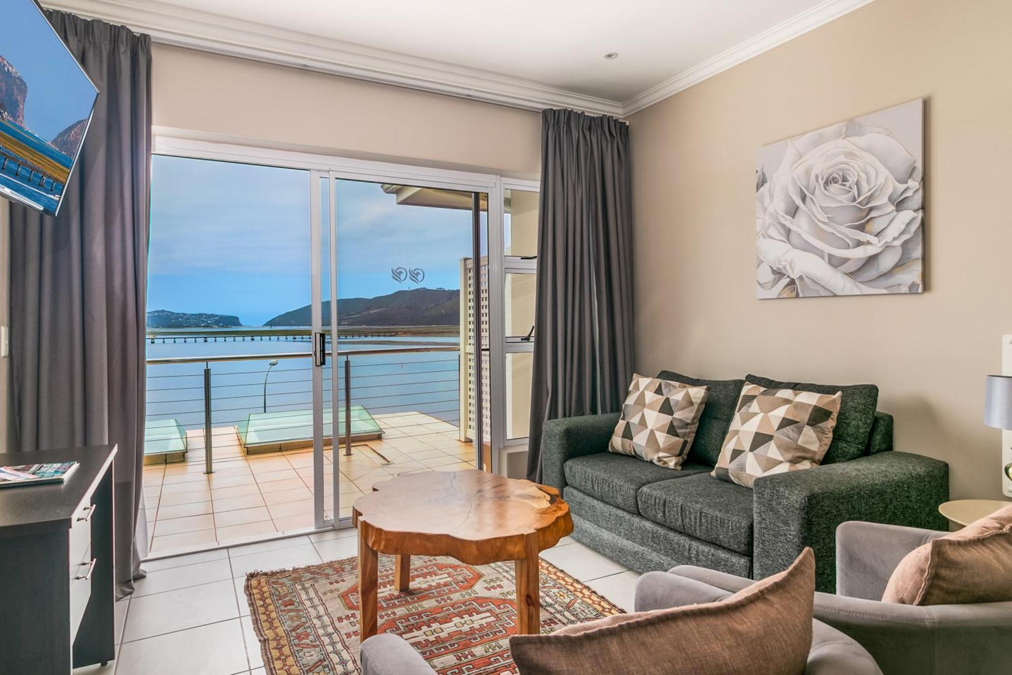 Phoenix Lodge And Waterside Accommodation Knysna Esterno foto