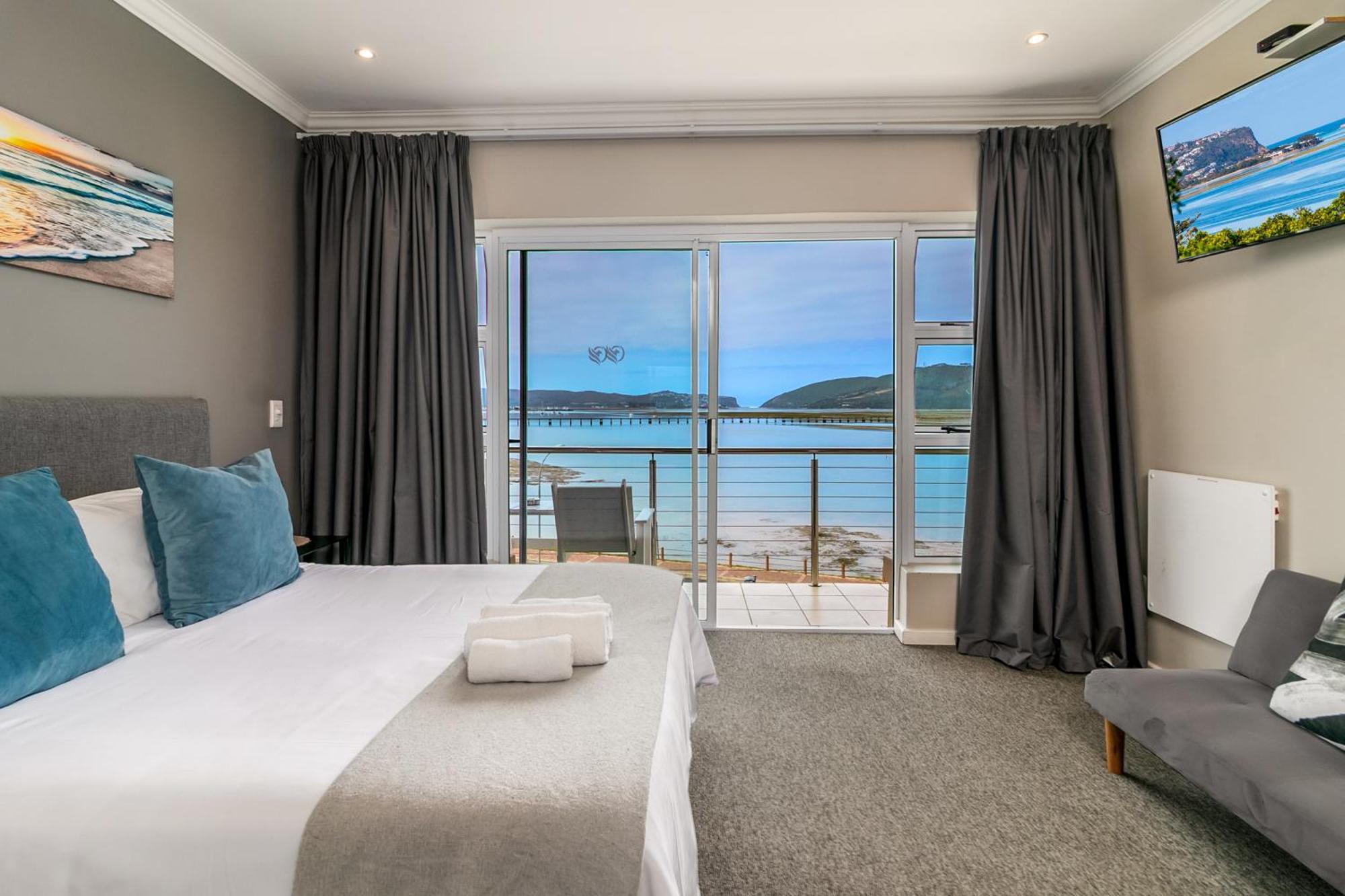 Phoenix Lodge And Waterside Accommodation Knysna Esterno foto